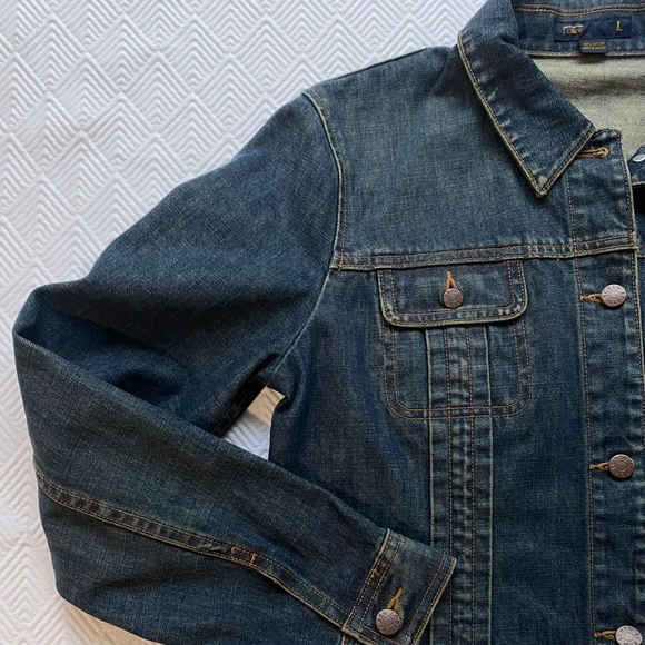 J. CREW Woman’s Jean Jacket, Size Large - Picture 3 of 9